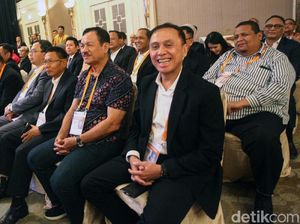 Menang Mutlak, Iwan Bule Ketua Umum PSSI 2019-2023 Menang Mutlak, Iwan Bule Ketua Umum PSSI 2019-2023