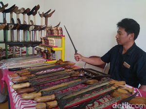 Melihat Keris Zaman Mataram dari Masa ke Masa Melihat Keris Zaman Mataram dari Masa ke Masa