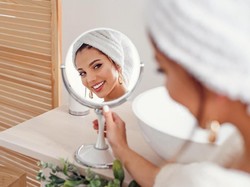 Makeup dengan Kandungan Skincare Jadi Tren di 2023, Ini Manfaatnya