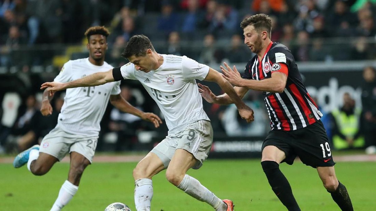 Bayern Munich kalah telak 1-5 dari Eintracht Frankfurt (Foto: REUTERS/Ralph Orlowski)