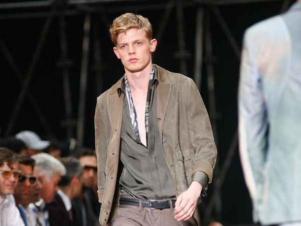 Foto: Deretan Celana Cingkrang Modis, Bisa Dipakai ke Kantor Juga Nge-mall