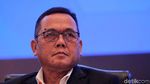 Senyum Cerah Iwan Bule Jadi Ketum PSSI