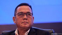 Cucu Sumantri menjadi Wakil Ketum PSSI. Cucu merupakan perwira tinggi TNI AD dan rekan Iwan Bule di Lemhannas.