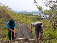Arkeolog di Papua Temukan Batu Pemujaan Roh Nenek Moyang