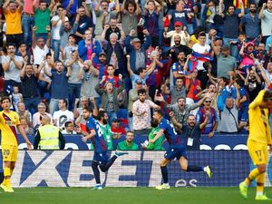 Tujuh Menit yang Membunuh Barcelona