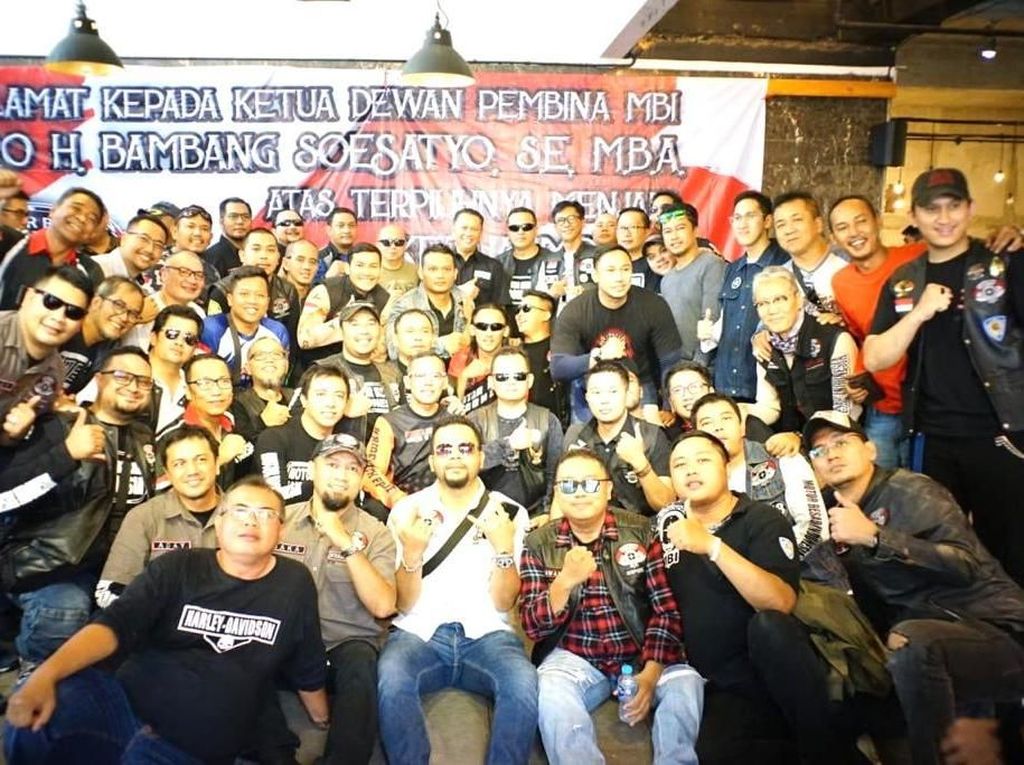 Bamsoet Ajak Anggota Motor Besar Indonesia Terapkan 4 Pilar Bangsa Bamsoet Ajak Anggota Motor Besar Indonesia Terapkan 4 Pilar Bangsa