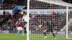 Drama di Villa Park, The Reds Menang