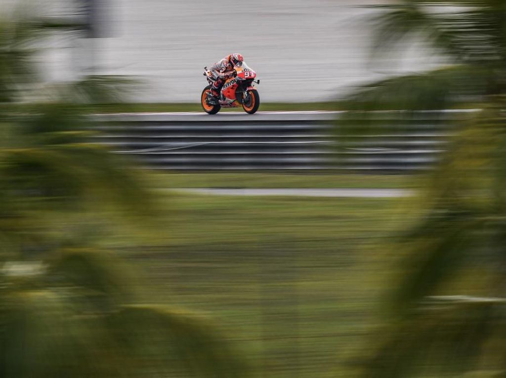 Kecelakaan Parah di Sepang, Marquez Diselamatkan Airbag Kecelakaan Parah di Sepang, Marquez Diselamatkan Airbag