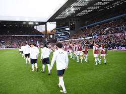 Laga pekan ke-11 antara Aston Villa vs Liverpool digelar di Villa Park, Sabtu (2/11/2019) malam WIB. Laurence Griffiths/Getty Images.