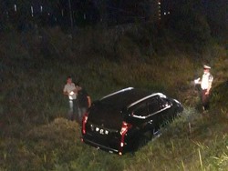 Mobil Masuk Parit di Tol BSD, Polisi: Pengemudi Ngantuk