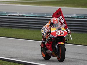Video Marquez Menggila di MotoGP Malaysia Video Marquez Menggila di MotoGP Malaysia