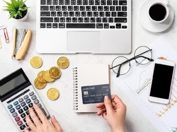 Mudah Banget! Kini Top Up e-Wallet Gratis Pakai Kartu Debit