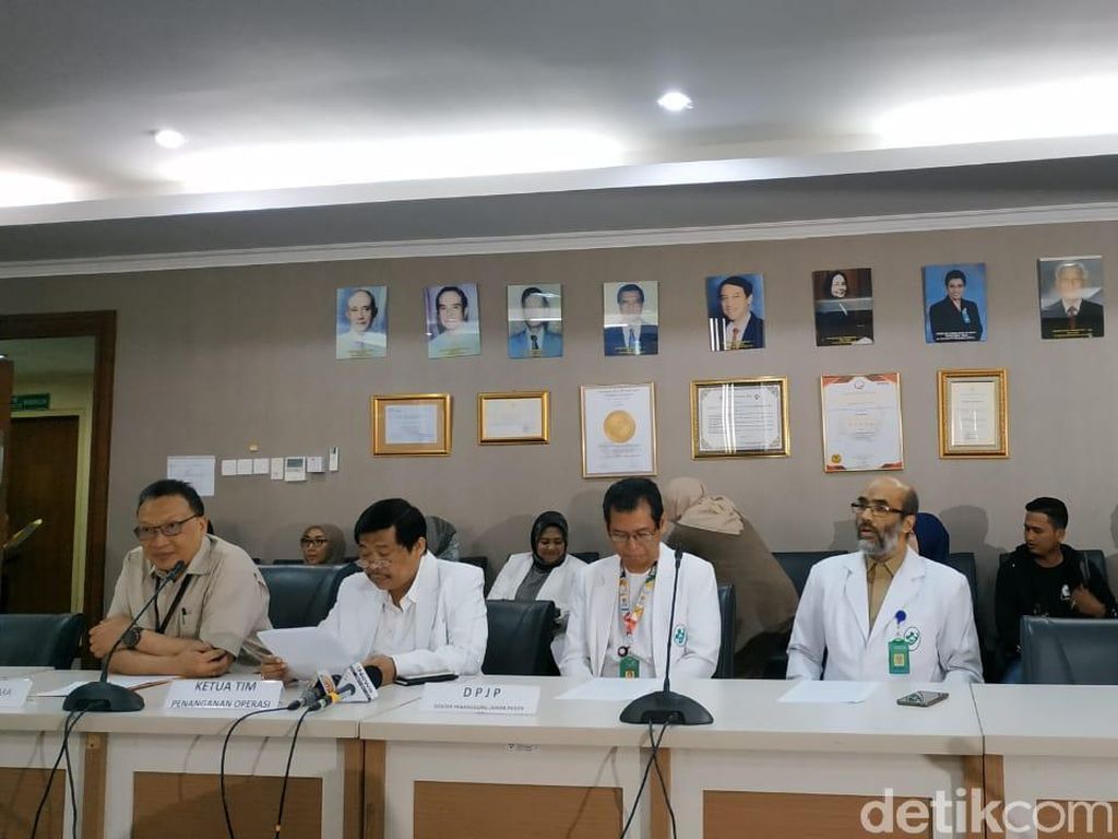 Tahapan Operasi Pemisahan Kembar Siam Ardi-Ardan di RSAB Harapan Kita Tahapan Operasi Pemisahan Kembar Siam Ardi-Ardan di RSAB Harapan Kita