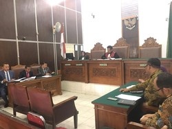 Sidang Praperadilan, Imam Nahrawi Minta Status Tersangkanya Dibatalkan