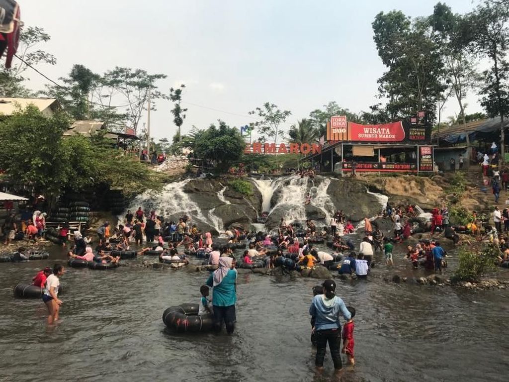 Pemandian yang Viral di Malang Pemandian yang Viral di Malang