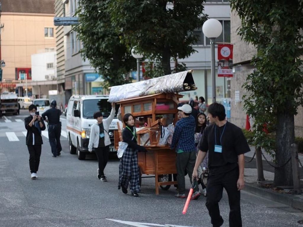 Keren! Angkringan Asli Yogyakarta Mangkal di Ikebukuro Tokyo Keren! Angkringan Asli Yogyakarta Mangkal di Ikebukuro Tokyo