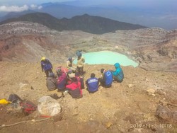 2 Pendaki Hilang Asal Jambi Ditemukan Tewas Dekat Kawah Gunung Dempo