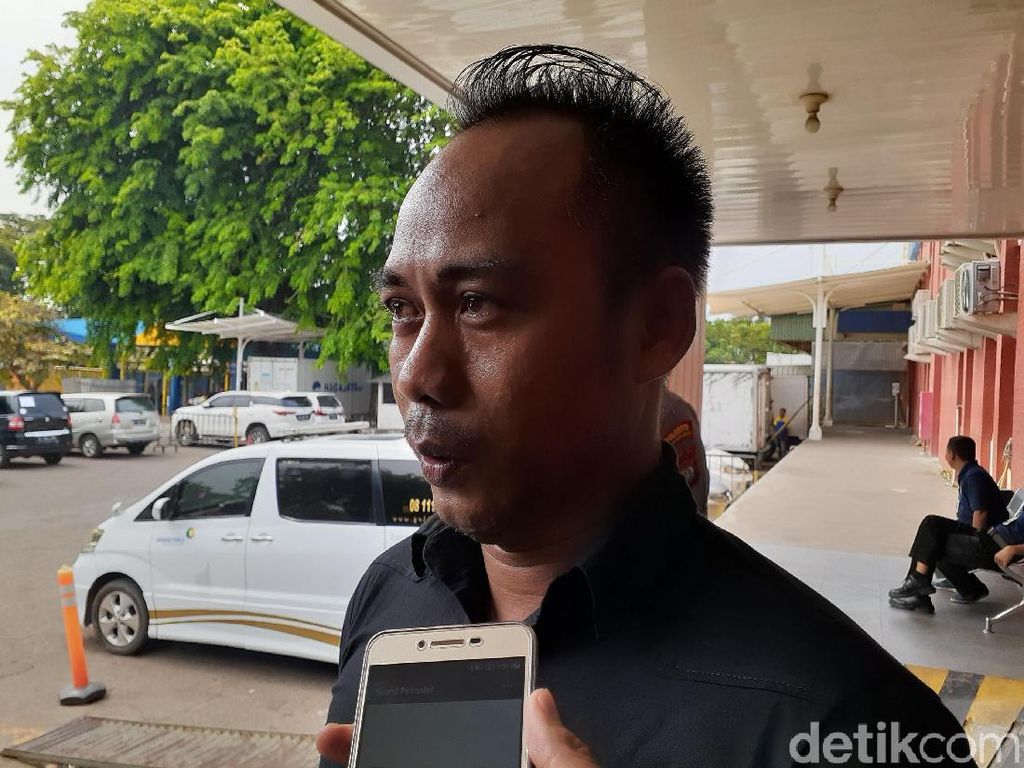 Percakapan Singkat Afridza dan Pamannya Jelang Balapan Naas di Sepang Itu Percakapan Singkat Afridza dan Pamannya Jelang Balapan Naas di Sepang Itu