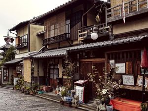 Sekte-sekte Aneh di Jepang, Ada yang Ngaku Sebagai Dewa Sekte-sekte Aneh di Jepang, Ada yang Ngaku Sebagai Dewa