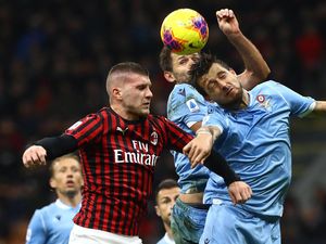 AC Milan Kalah Lagi, Dipermalukan Lazio 1-2 di San Siro