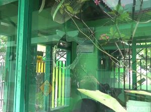 Jendela SMK Ganesha Tama Boyolali Dilempari Batu, Polisi Turun Tangan Jendela SMK Ganesha Tama Boyolali Dilempari Batu, Polisi Turun Tangan