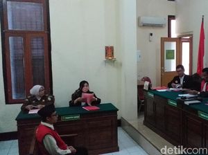 Guru Ekskul yang Sodomi 15 Siswa Dituntut Kebiri Kimia dan 14 Tahun Penjara Guru Ekskul yang Sodomi 15 Siswa Dituntut Kebiri Kimia dan 14 Tahun Penjara