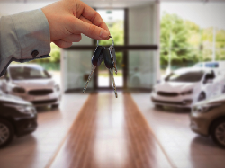 Industri Otomotif Diprediksi Anjlok, Jualan Online jadi Juru Selamat?