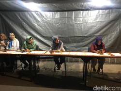 Pleno Golkar, Meja Absen Dijejer di Gerbang Kantor DPP