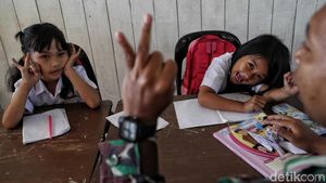 Semangat Anak-anak di Perbatasan Indonesia Dalam Meraih Cita-cita