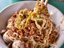 Ngeunah Pisan! 5 Mie Ayam Gerobakan Paling Hits dan Enak di Bogor
