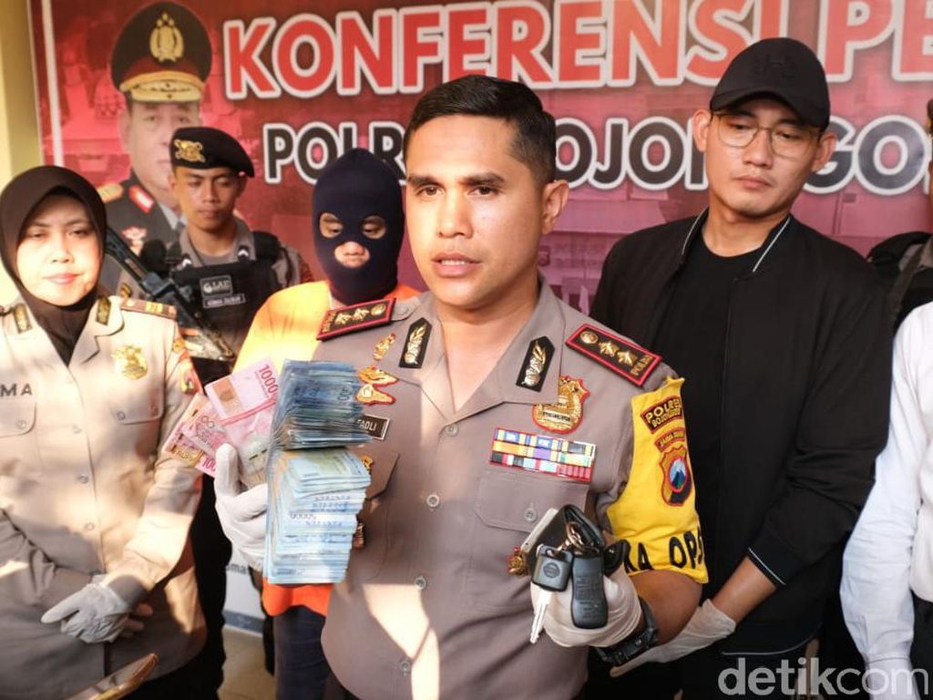 Dua Kades di Bojonegoro Korupsi, Kerugian Negara Capai Rp 1,1 Miliar Dua Kades di Bojonegoro Korupsi, Kerugian Negara Capai Rp 1,1 Miliar