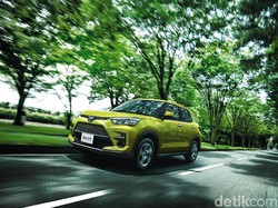 Laris Manis, Inden SUV Mungil Toyota Ini Sampai 4 Bulan