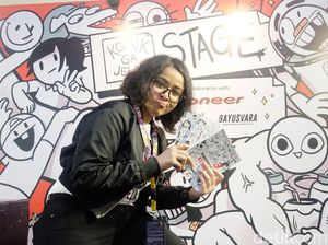 Di Balik Komik Ga Jelas yang Ajak Pembaca Tertawa Di Balik Komik Ga Jelas yang Ajak Pembaca Tertawa