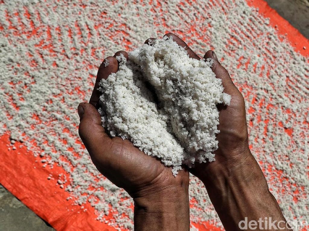 RI Impor Garam 3,9 Juta Ton di 2019, Ketum Inkoppas: Keterlaluan RI Impor Garam 3,9 Juta Ton di 2019, Ketum Inkoppas: Keterlaluan