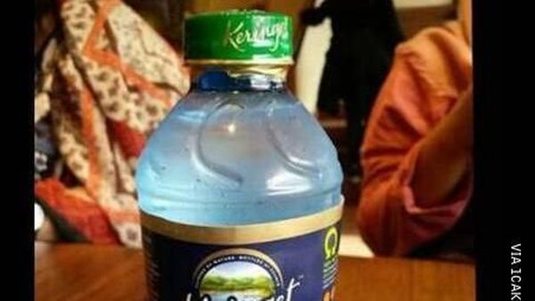 Ngakak! 10 Air Mineral Ini Punya Merek yang Aneh