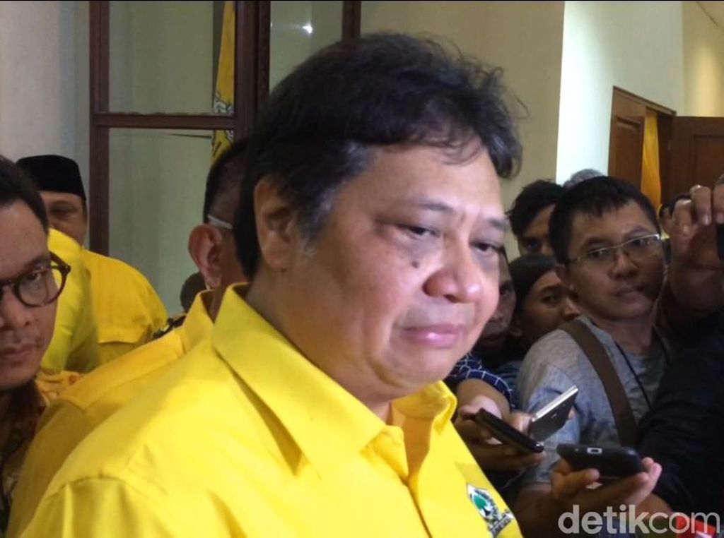 Rapimnas Golkar Selesai, Airlangga: Hampir Semua Beri Dukungan ke Saya Rapimnas Golkar Selesai, Airlangga: Hampir Semua Beri Dukungan ke Saya