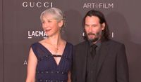 Keanu dan kekasihnya