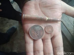 Peluru Aktif dan Koin Kuno Ditemukan di Ekskavasi Perahu Baja