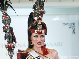 Adat Batak Jadi Inspirasi Kostum Nasional Puteri Indonesia Pariwisata 2019 Adat Batak Jadi Inspirasi Kostum Nasional Puteri Indonesia Pariwisata 2019