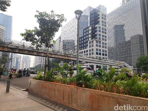 NasDem Tak Setuju JPO Sudirman Tak Beratap: Singapura Saja Tertutup