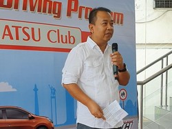 Tips Hindari Risiko Kecelakaan Saat Berkendara