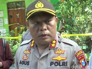 Polisi Sebut Atap SDN Gentong di Pasuruan yang Ambruk Selesai Renovasi 2017 Polisi Sebut Atap SDN Gentong di Pasuruan yang Ambruk Selesai Renovasi 2017