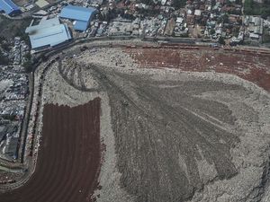 Bantargebang Tak Mampu Tampung Sampah Pada 2021