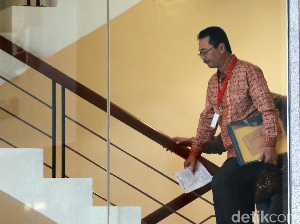 Eks Bos Petral Mulai Masuk KPK Eks Bos Petral Mulai Masuk KPK