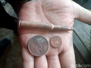 Peluru Aktif dan Koin Kuno Ditemukan dari Perahu Baja di Lamongan