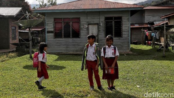 Asa Warga di Tapal Batas Usai Listrik Terangi Wilayahnya