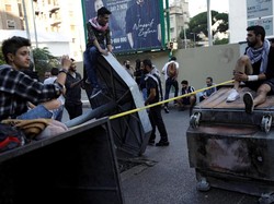 Demonstran Lebanon Blokir Jalanan Penting di Beirut