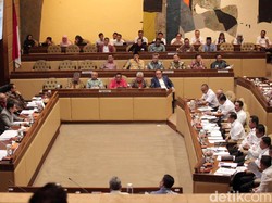 Mendagri Tito Mau Evaluasi Pilkada, DPR Beri Opsi Pemilu Asimetris