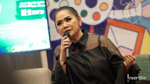 Vina Panduwinata
