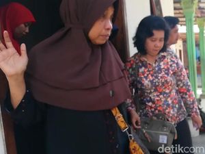 Terpukulnya Hati Kepsek Saat Melayat ke Rumah Korban SDN Gentong Ambruk